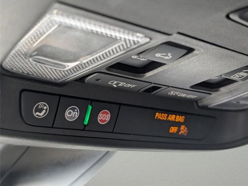 Used 2021 Chevrolet Blazer RS w/ Enhanced Convenience Package image 21