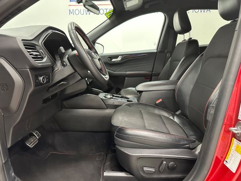 Used 2023 Ford Escape ST-Line Select w/ Tech Pack #2 AWD/4WD image 11