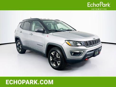 Used 2017 Jeep Compass Trailhawk AWD/4WD image 1