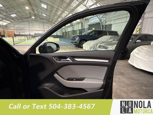 Used 2018 Audi A3 e-tron Premium w/ Sport Package image 27