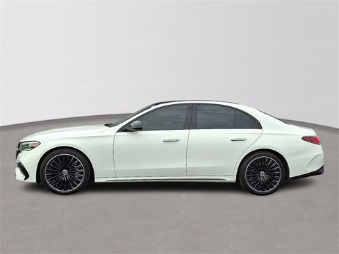 Certified 2024 Mercedes-Benz E 450 4MATIC Sedan image 7