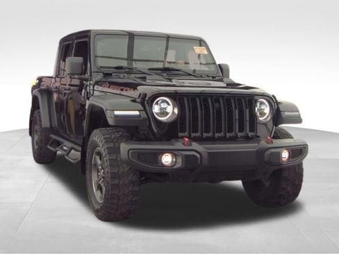 Used 2022 Jeep Gladiator Rubicon w/ Cold Weather Group AWD/4WD image 2