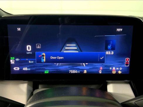 Used 2025 Chevrolet Equinox EV LT image 20