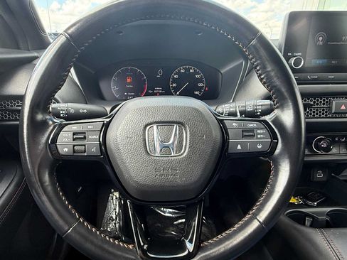 Used 2025 Honda HR-V Sport image 16
