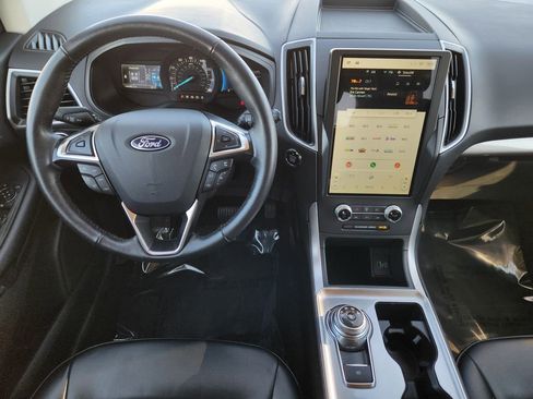Used 2024 Ford Edge SEL image 27
