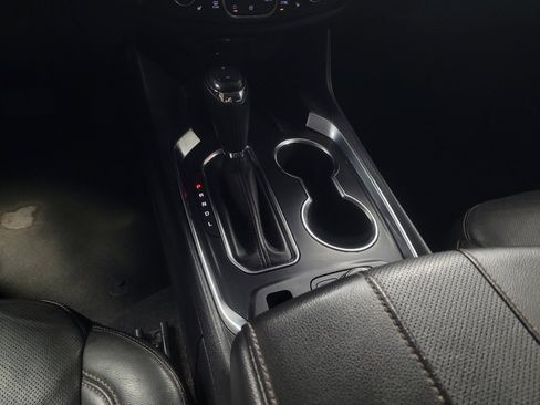 Used 2018 Chevrolet Traverse Premier w/ Driver Confidence II Package image 26