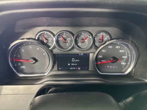 Used 2023 Chevrolet Silverado 2500 LT w/ Convenience Package image 17