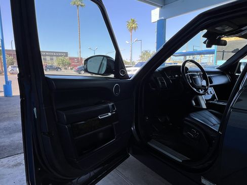 Used 2013 Land Rover Range Rover Supercharged image 11