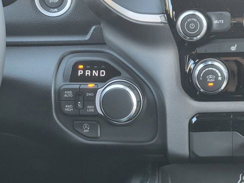 New 2025 RAM 1500 Big Horn image 27