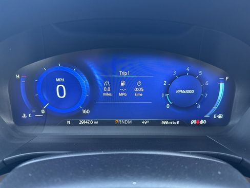 Used 2020 Ford Escape Titanium image 12