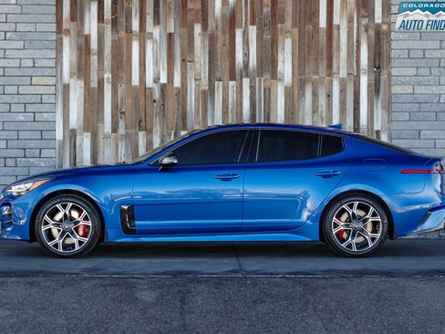 Used 2018 Kia Stinger GT2 image 3