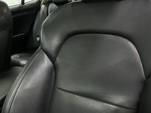 Used 2019 Kia Stinger Premium image 18