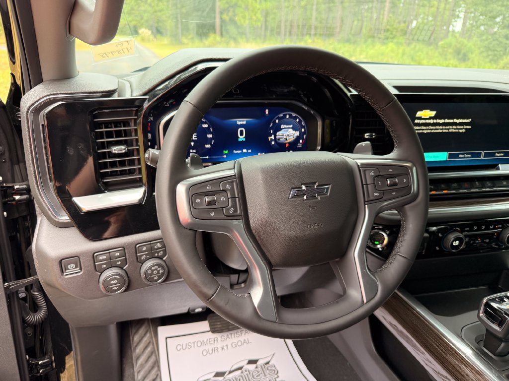 New 2026 Chevrolet Silverado 1500 RST w/ RST All Star Premium Package AWD/4WD image 16