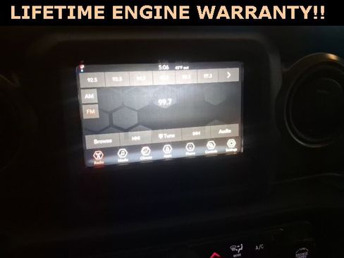 Used 2022 Jeep Wrangler Sport image 12