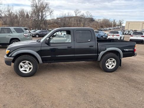 Used 2003 Toyota Tacoma Base image 2
