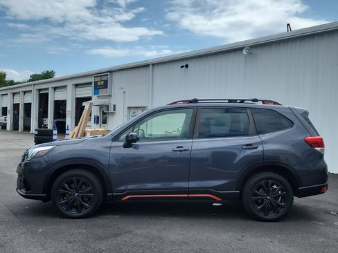 Used 2022 Subaru Forester Sport AWD/4WD image 2