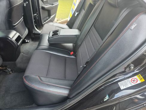 Used 2016 Toyota Camry SE image 35