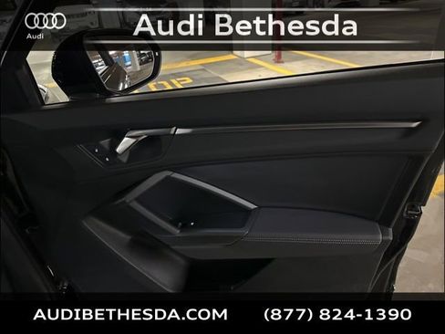 Certified 2025 Audi Q3 2.0T Premium w/ Convenience Package image 27