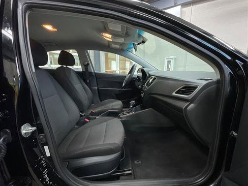 Used 2019 Hyundai Accent SE image 20