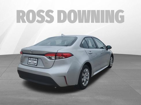 Used 2024 Toyota Corolla LE FWD image 4