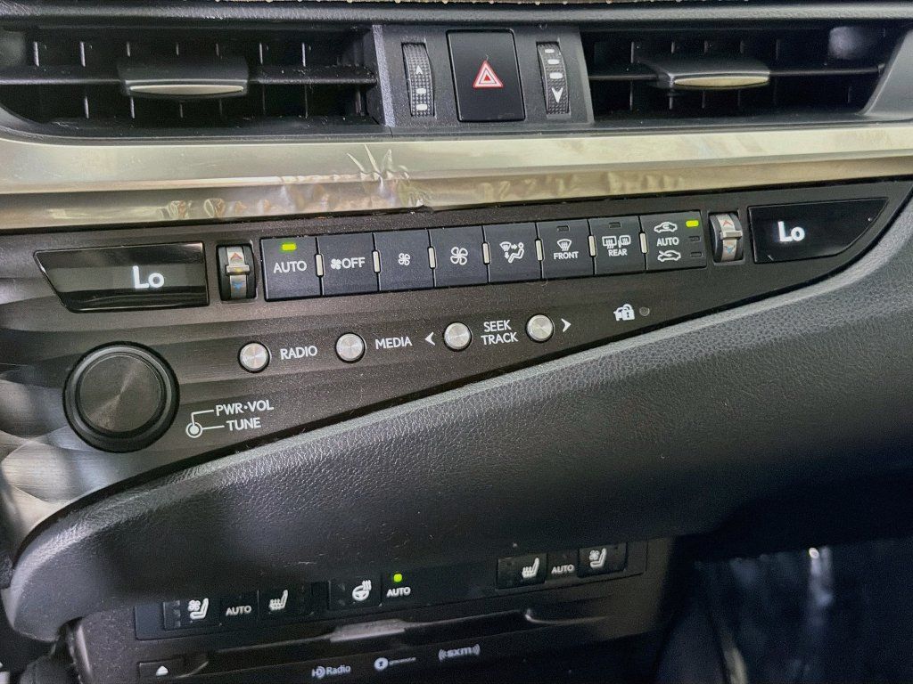 Used 2019 Lexus ES 350 w/ Premium Package FWD image 21