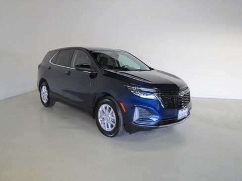 Used 2022 Chevrolet Equinox LT image 19