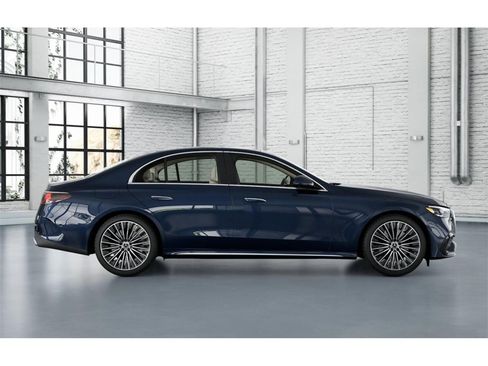 New 2026 Mercedes-Benz E 450 4MATIC Sedan image 2