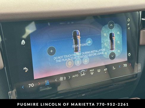 New 2026 Lincoln Navigator Reserve image 24