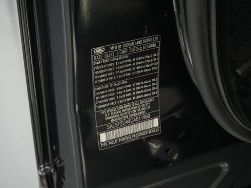 Used 2013 Land Rover Range Rover Sport HSE AWD/4WD image 30