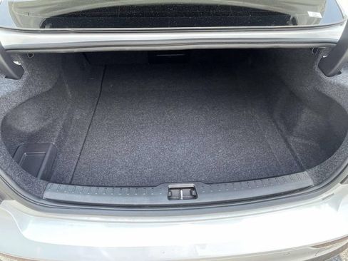 Used 2024 Volvo S60 B5 Core AWD/4WD image 8