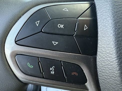 Certified 2022 Jeep Cherokee Latitude Lux image 14