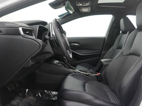 Used 2023 Toyota Corolla XSE image 17
