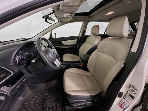 Used 2017 Subaru Crosstrek 2.0i Limited image 13