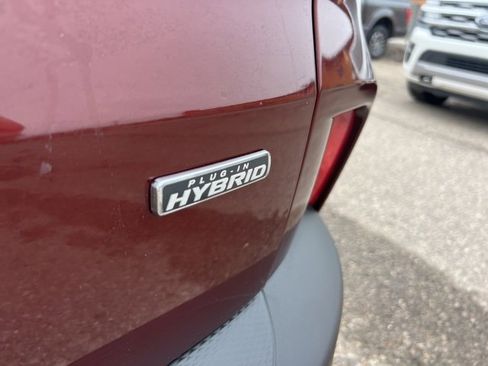 Certified 2021 Ford Escape Titanium w/ Titanium Premium Package image 28