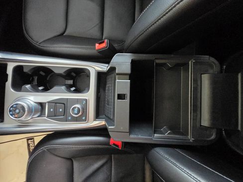 Used 2021 Ford Explorer Limited w/ Equipment Group 301A image 21