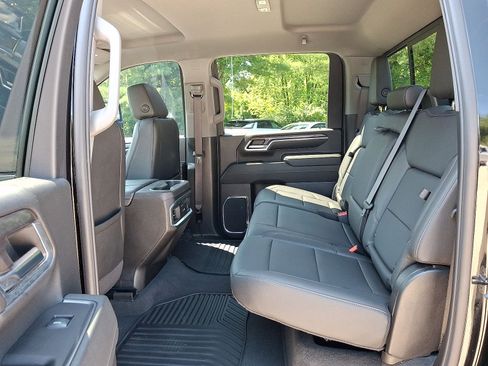 Used 2024 Chevrolet Silverado 2500 LTZ w/ LTZ Plus Package AWD/4WD image 20