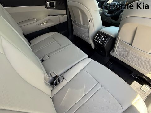 New 2025 Kia Sorento S w/ Panoramic Sunroof Package image 21