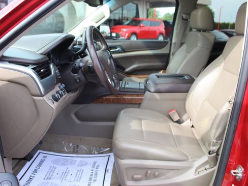 Used 2015 Chevrolet Tahoe LTZ AWD/4WD image 22