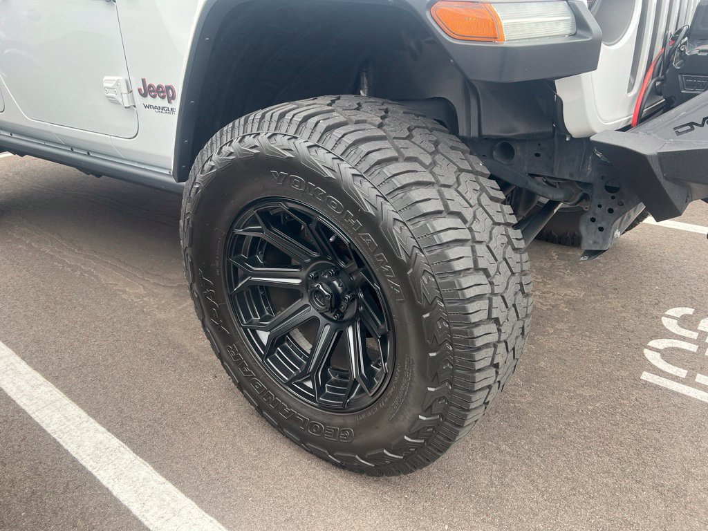 Used 2020 Jeep Wrangler Unlimited Rubicon AWD/4WD image 9
