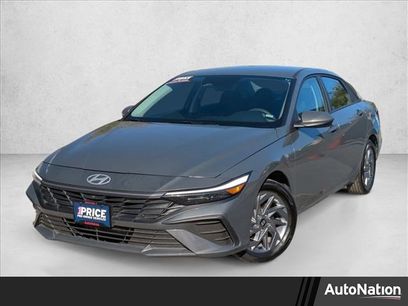 Used 2024 Hyundai Elantra SEL