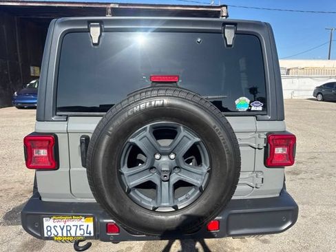 Used 2021 Jeep Wrangler Unlimited Sport AWD/4WD image 6