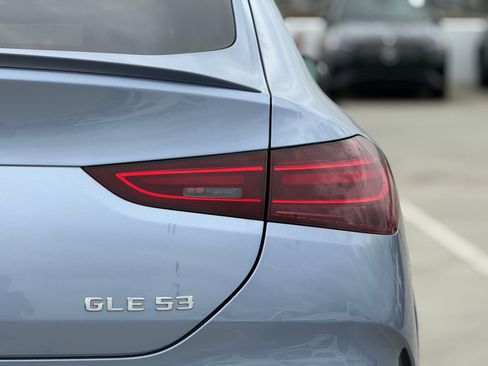 New 2026 Mercedes-Benz GLE 53 AMG 4MATIC Coupe image 10