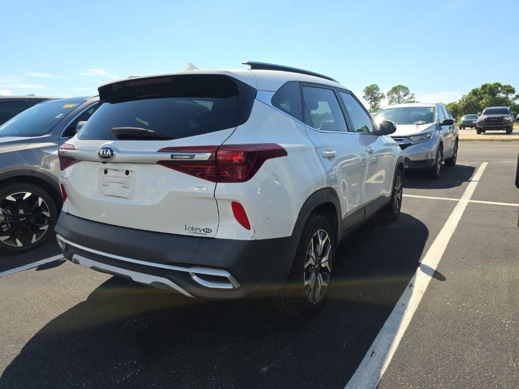 Certified 2021 Kia Seltos EX AWD/4WD image 14