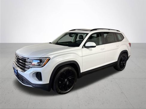 New 2026 Volkswagen Atlas SE AWD/4WD image 2