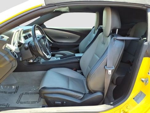 Used 2015 Chevrolet Camaro LT w/ RS Package RWD image 4