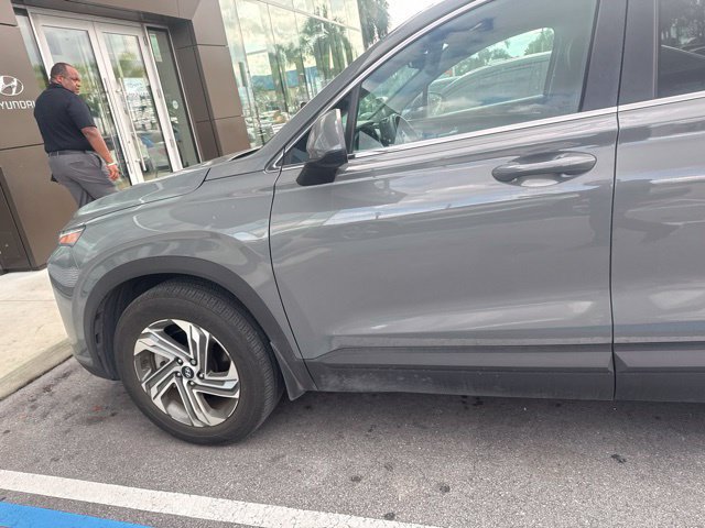Used 2023 Hyundai Santa Fe SE FWD image 9