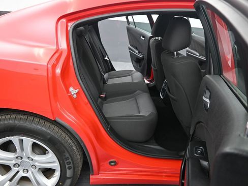 Used 2022 Dodge Charger SXT RWD image 31
