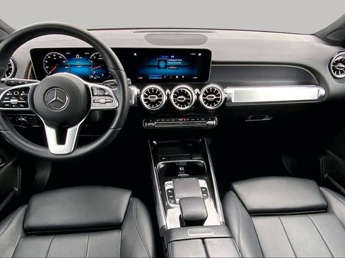 Used 2020 Mercedes-Benz GLB 250 image 15