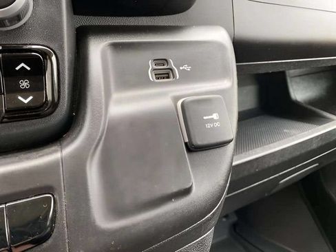 Used 2025 RAM ProMaster 2500 w/ Convenience Group FWD image 50