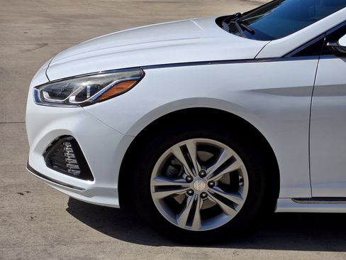 Used 2018 Hyundai Sonata Sport w/ Cargo Package FWD image 6